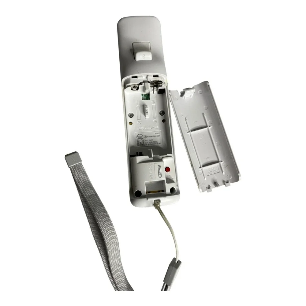 OEM Nintendo Wii Video Game Remote Controller White Nunchuck Sleeve RVL-003 Test